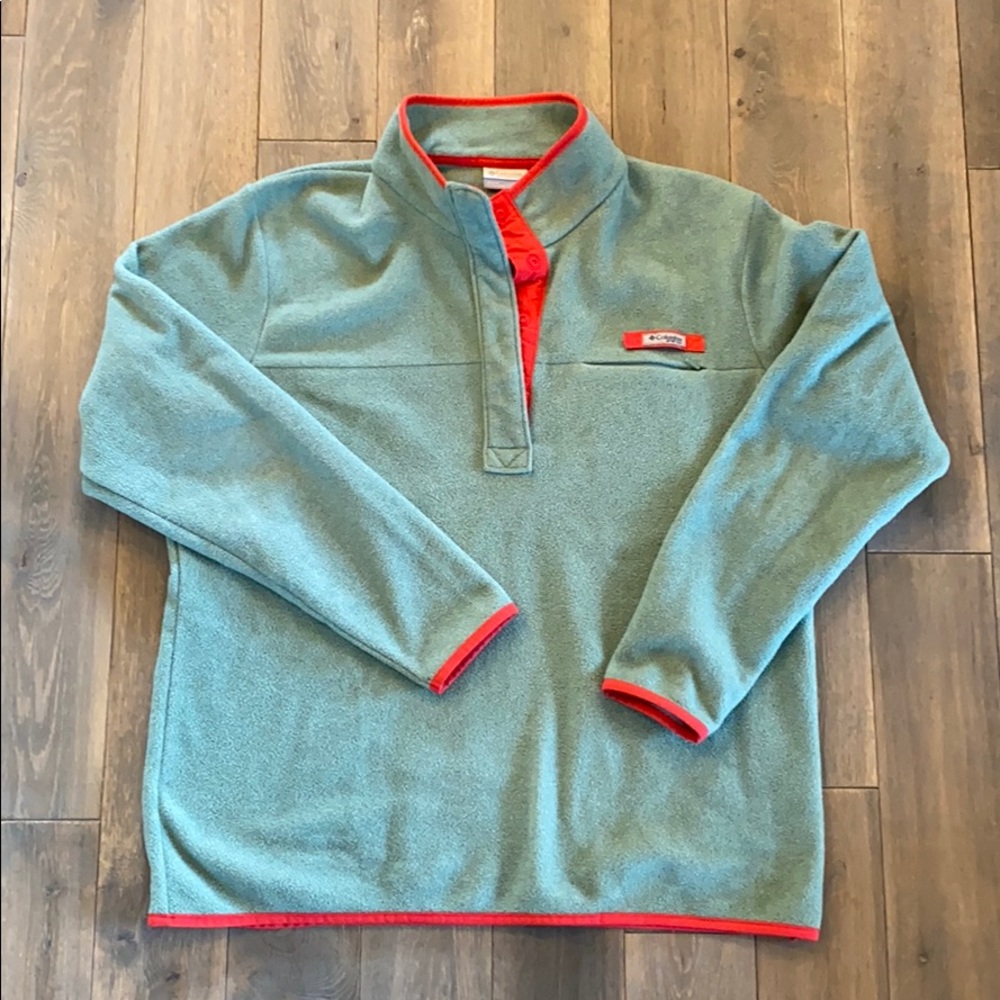 Fleece snap button sweater